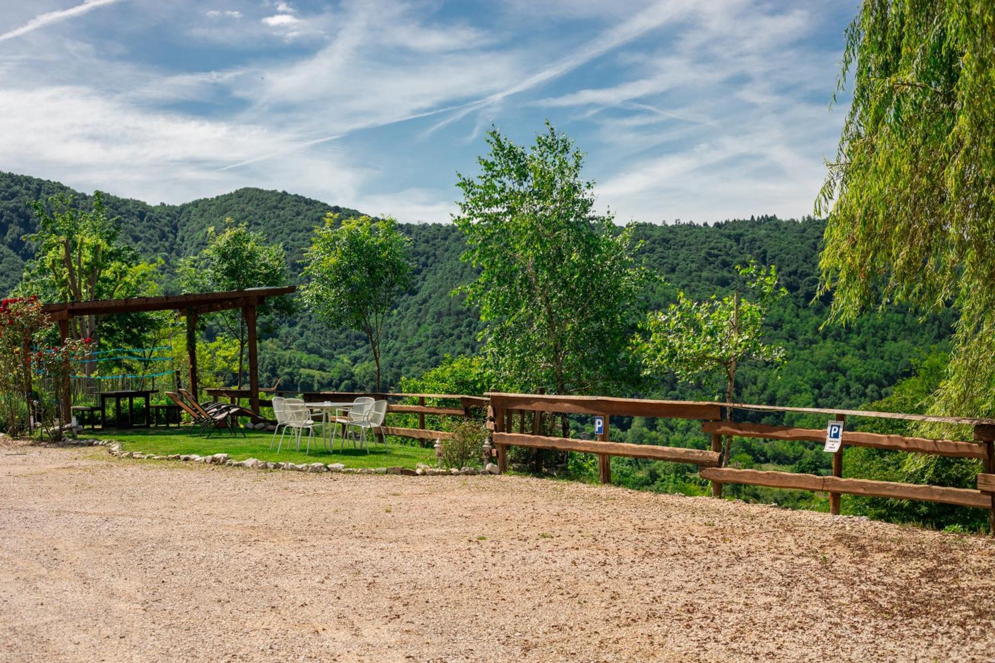 Agriturismo Riva Dei Coz Sequsino Екстер'єр фото